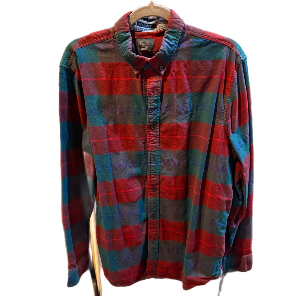 14th & Union Red and Green Plaid Casual Shirt